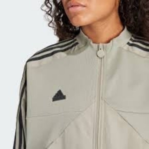 Adidas tiro mixed material track jacket peeble BNWT - Picture 11 of 12